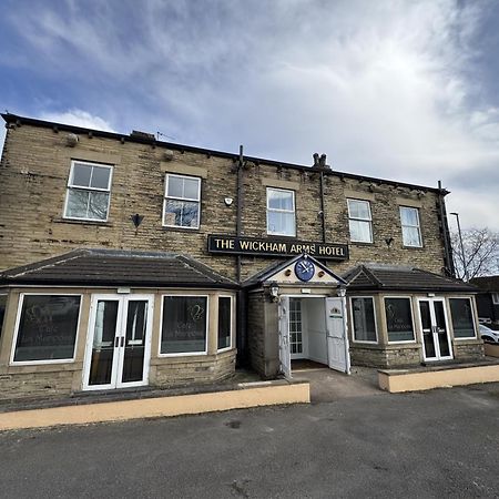 The Wickham Arms Hotel Cleckheaton Esterno foto
